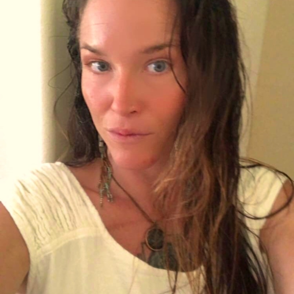 Meet your Posher, Mahina